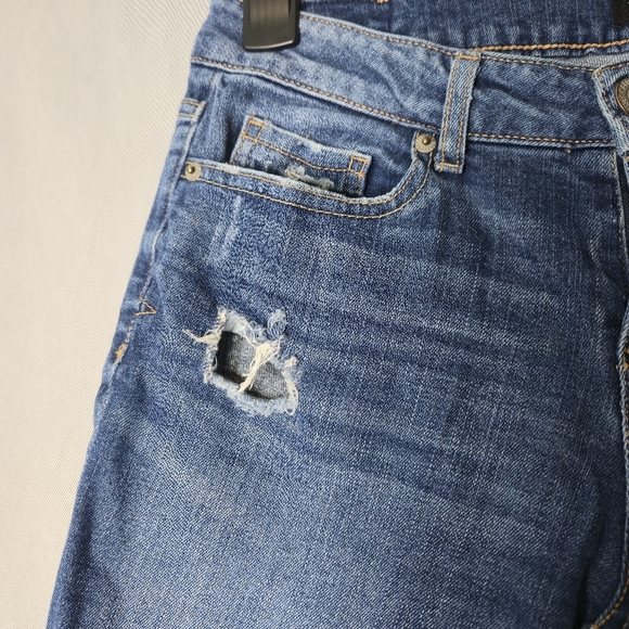 Aeropostale Women's Jean Bermuda Cuffed Distressed Shorts Size 8 - Picture 7 of 15